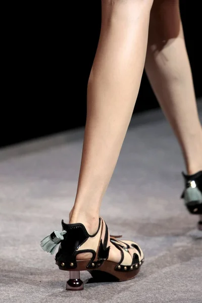 Look 38